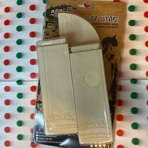 Expandable Cord & Cable Organizer Cover
